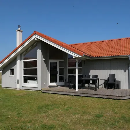 Schoenes Mit Terrasse Appartamento